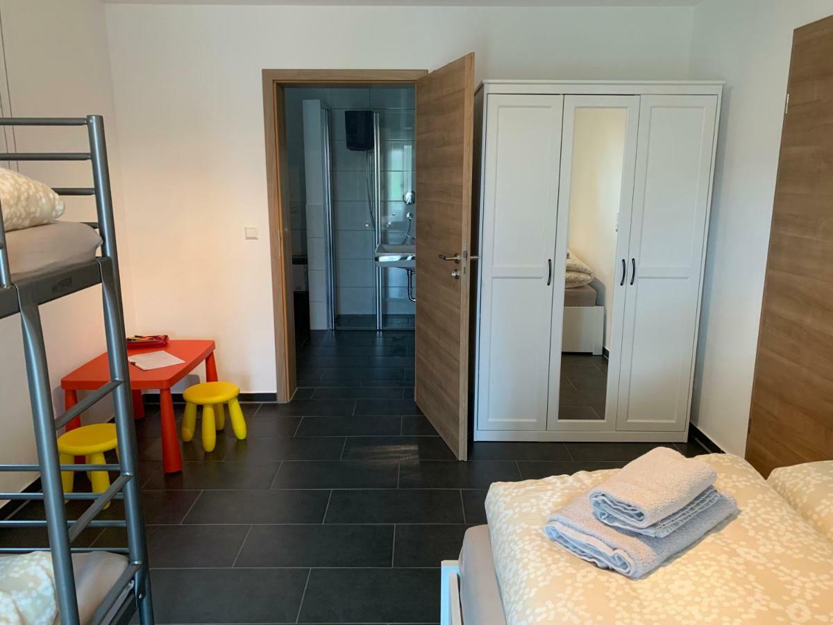 Ferienwohnung Melanie Rettenbach (Gunzburg) Exterior foto